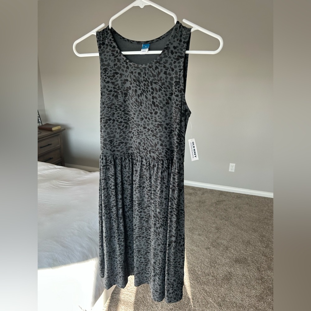 Leopard Print Sleeveless Dress